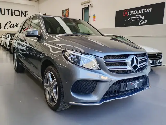 Mercedes-Benz GLE 250 GLE 250 d 4Matic Premium Plus