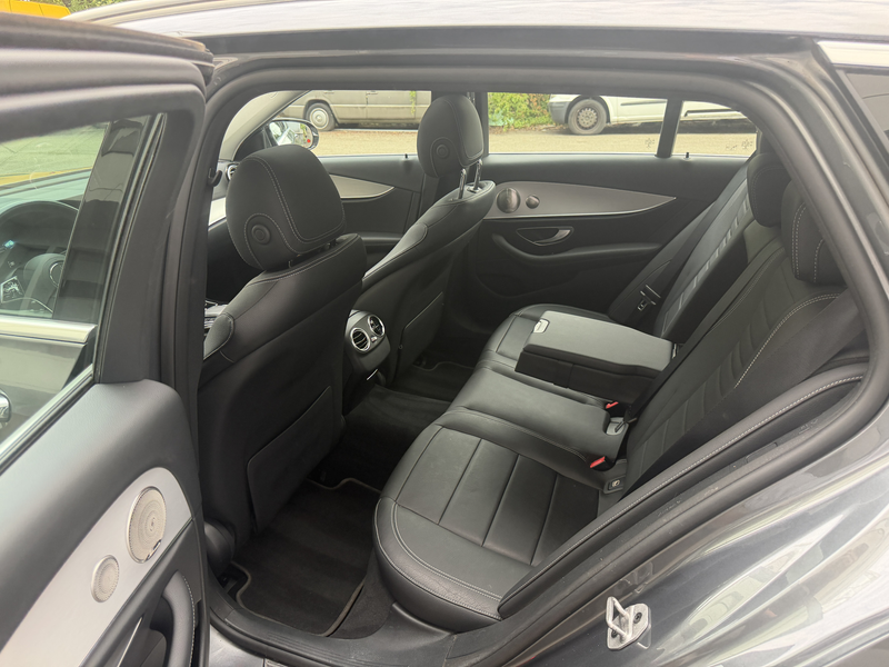 Mercedes-Benz E 400 D Avantgarde 4M LED ACC Airmatic AHK 360° — photo 14