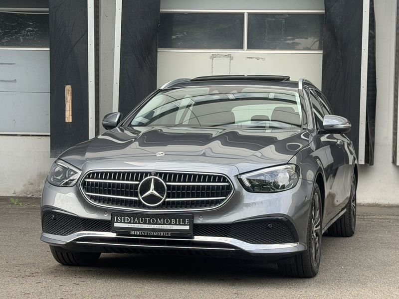 Mercedes-Benz E 400 D Avantgarde 4M LED ACC Airmatic AHK 360°