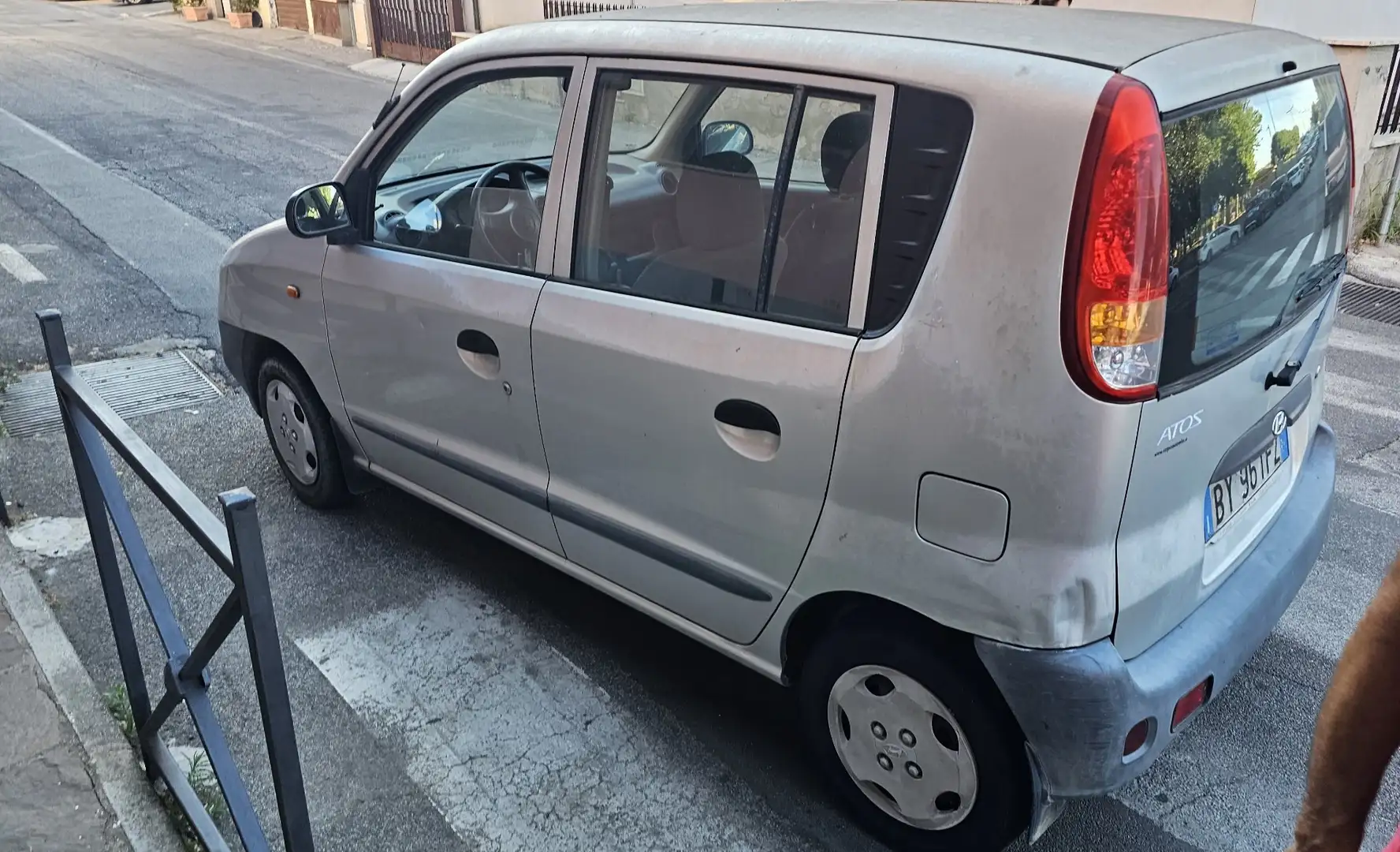Hyundai Atos 1.0 12v GL Comfort - 2