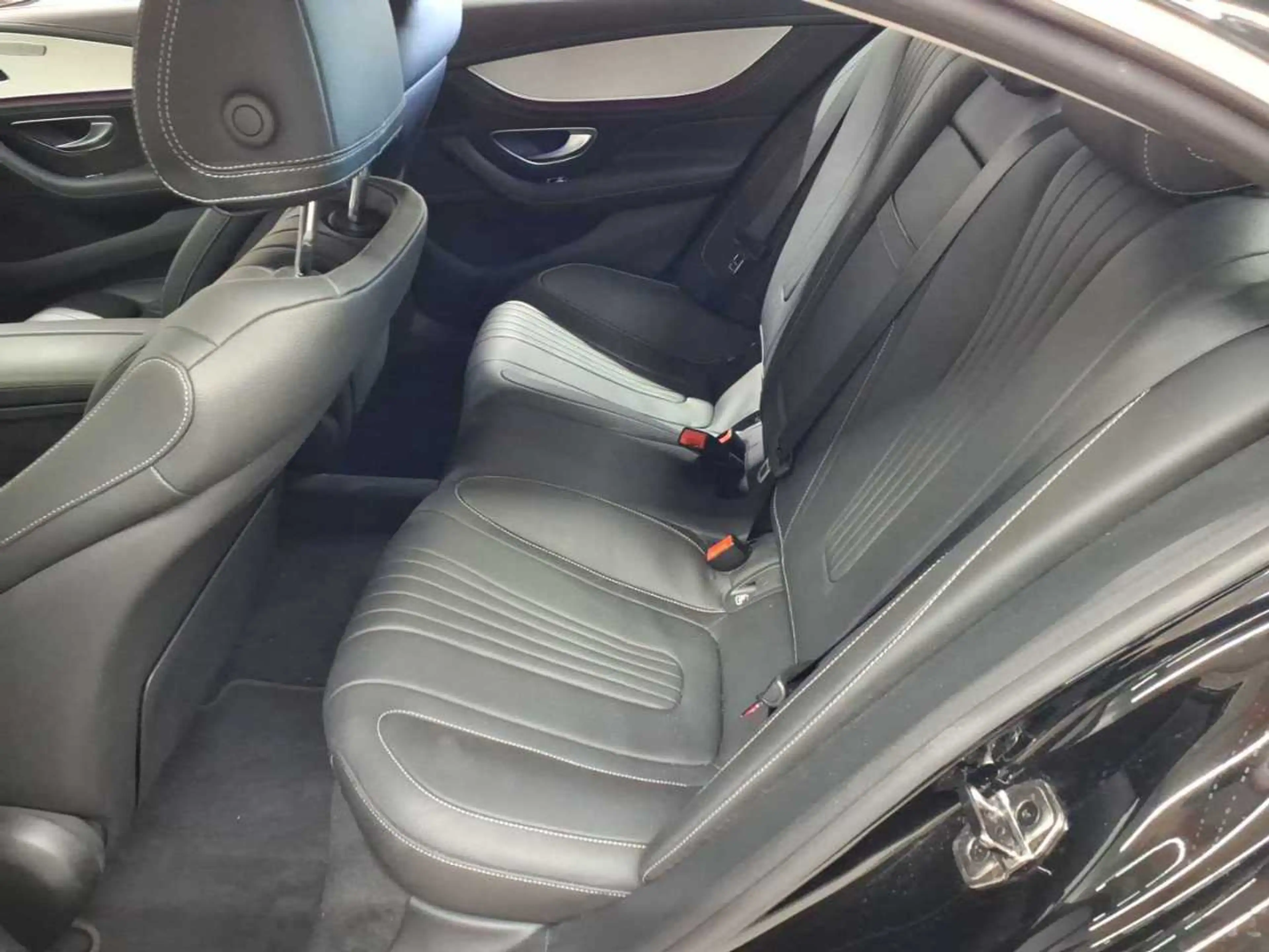 Mercedes-Benz CLS 220 CLS 220d -Ava BusiP MBUX KAM StHz Wides — photo 13