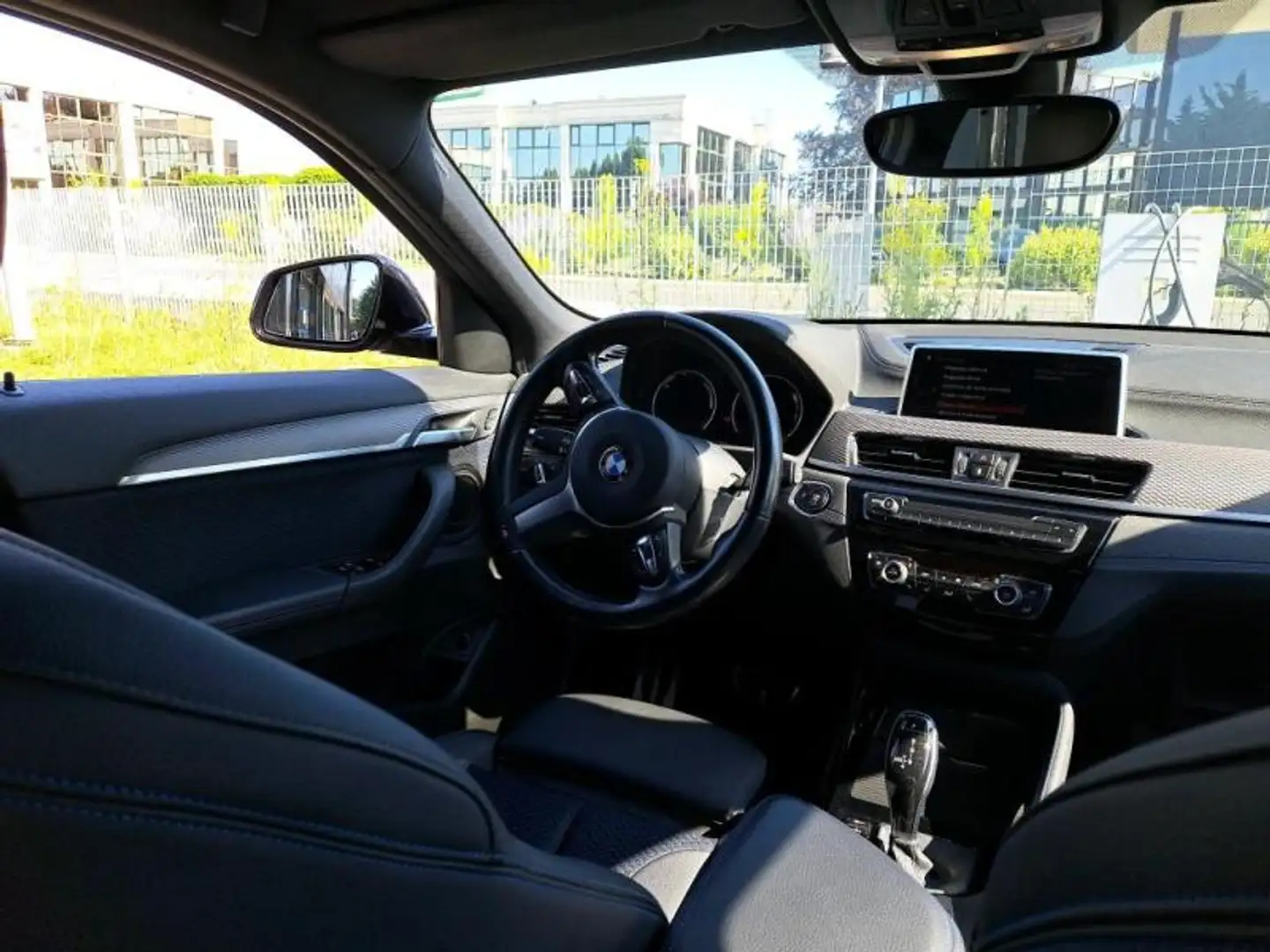 BMW X2 sDrive18iA 136ch M Sport DKG7 Zwart - 2