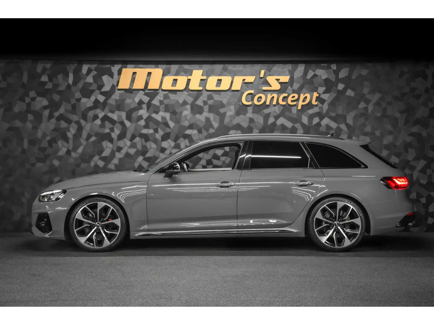 Audi RS4 AVANT 2.9 V6 QUATTRO - AUDI EXCLUSIVE Gris - 2