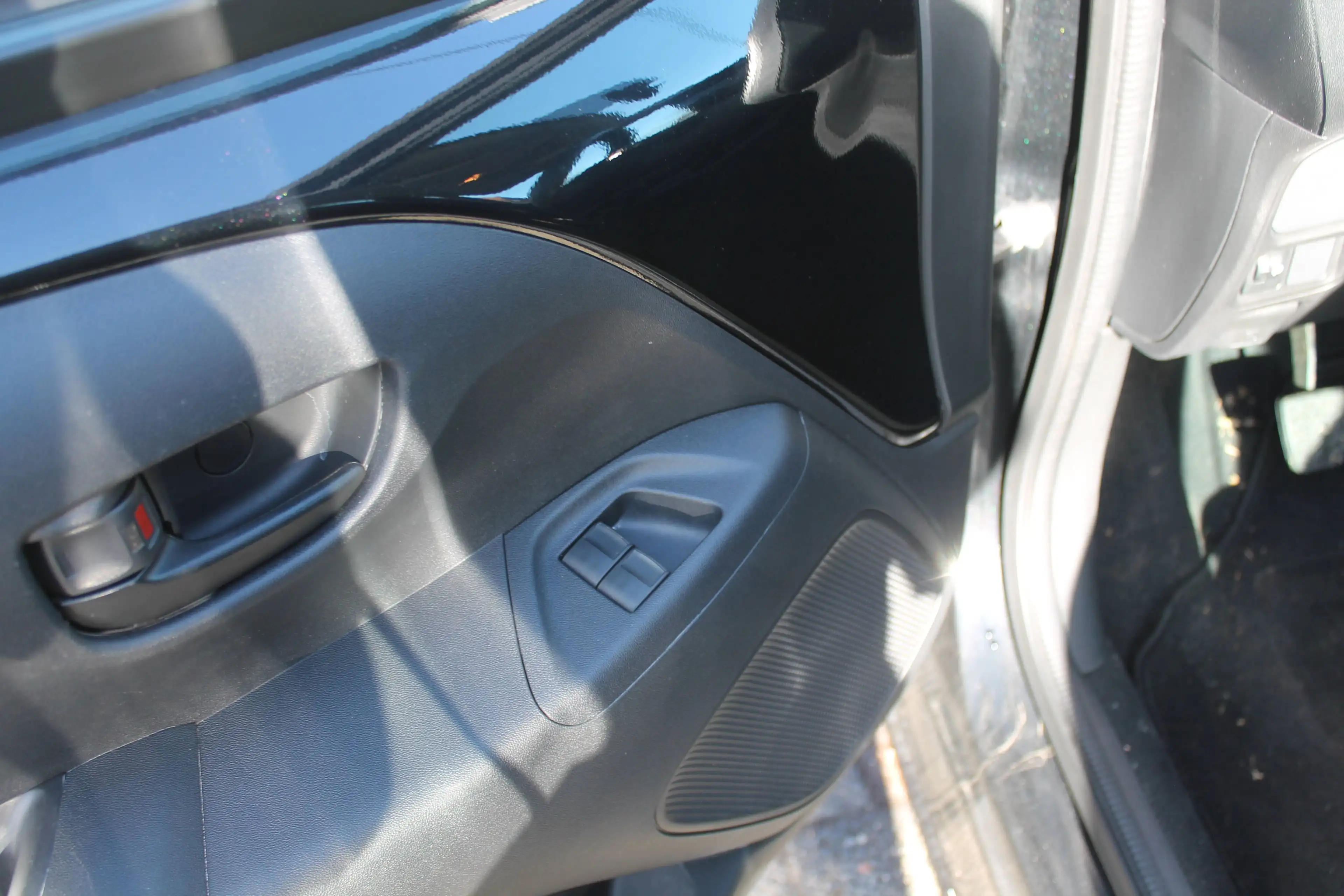 Citroen C1 C1 1.0 VTi Live — photo 9