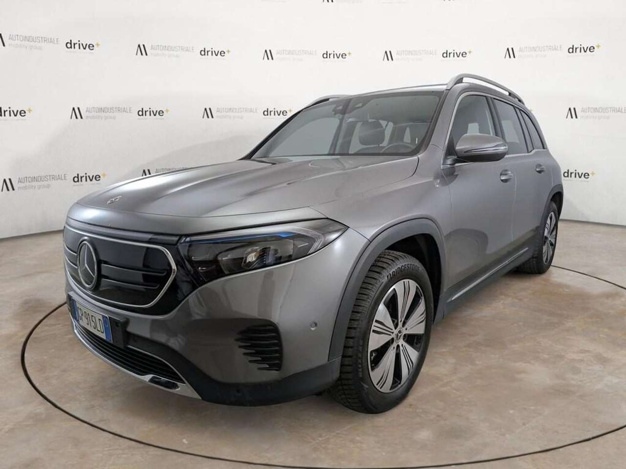 Mercedes-Benz EQB 250 + Sport Plus