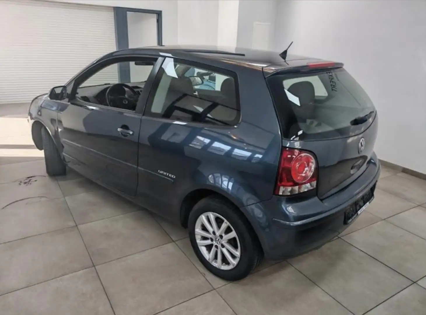Volkswagen Polo 1.2i Edition - 2