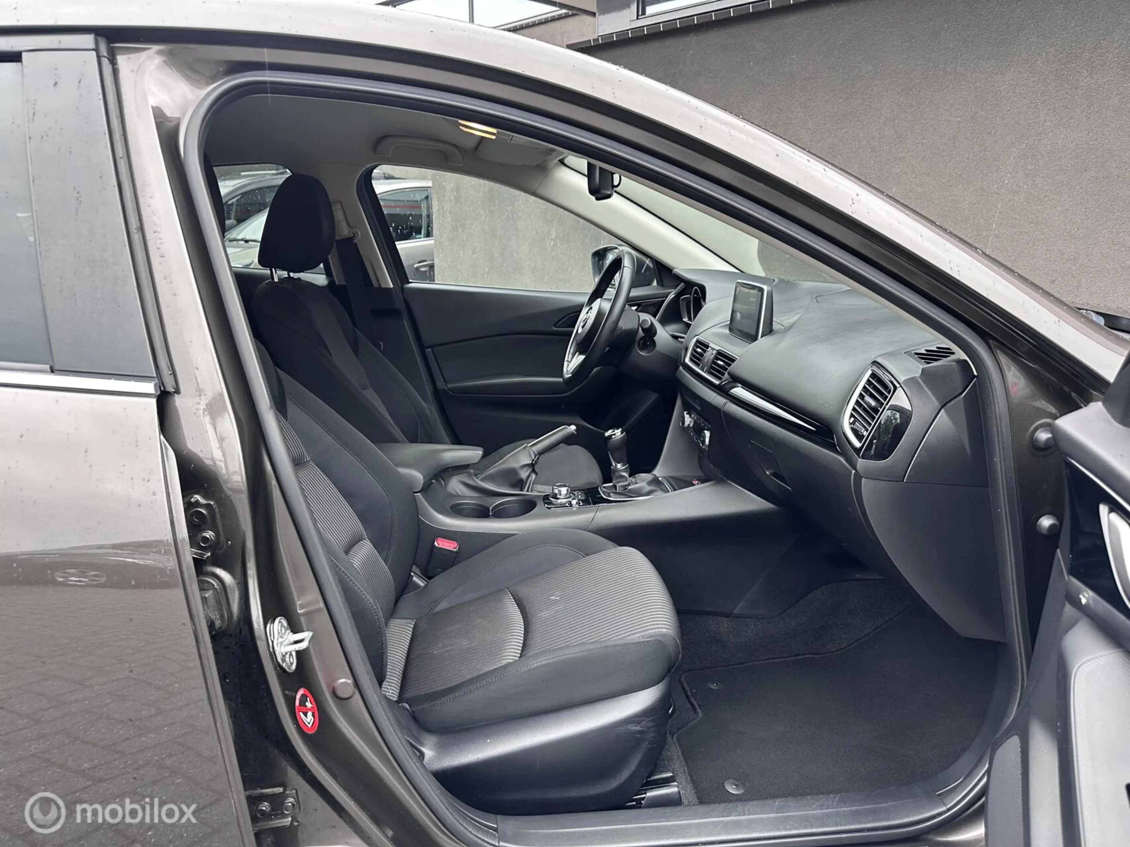 Mazda 3 2.0 SkyLease | CarPlay | Camera | Navi | Cruise | — photo 15