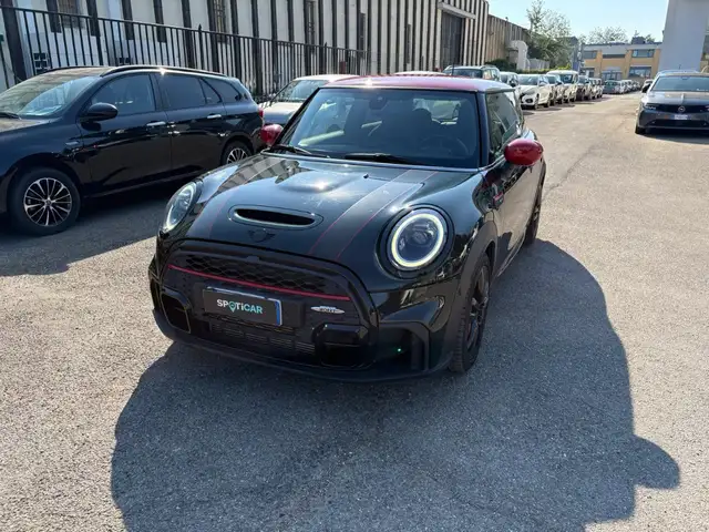 MINI John Cooper Works 2.0 Twin Power Turbo