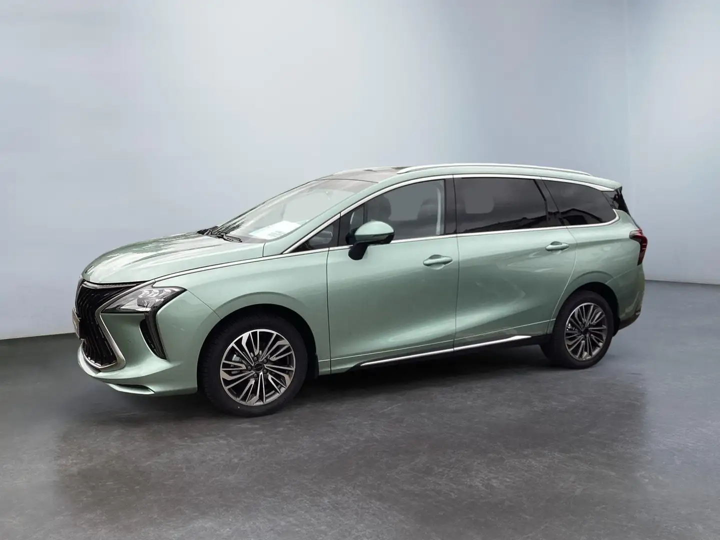 DFSK Forthing 4 Forthing 4 Tour NEUES MODELL 2026 1x LAGER Grün - 2