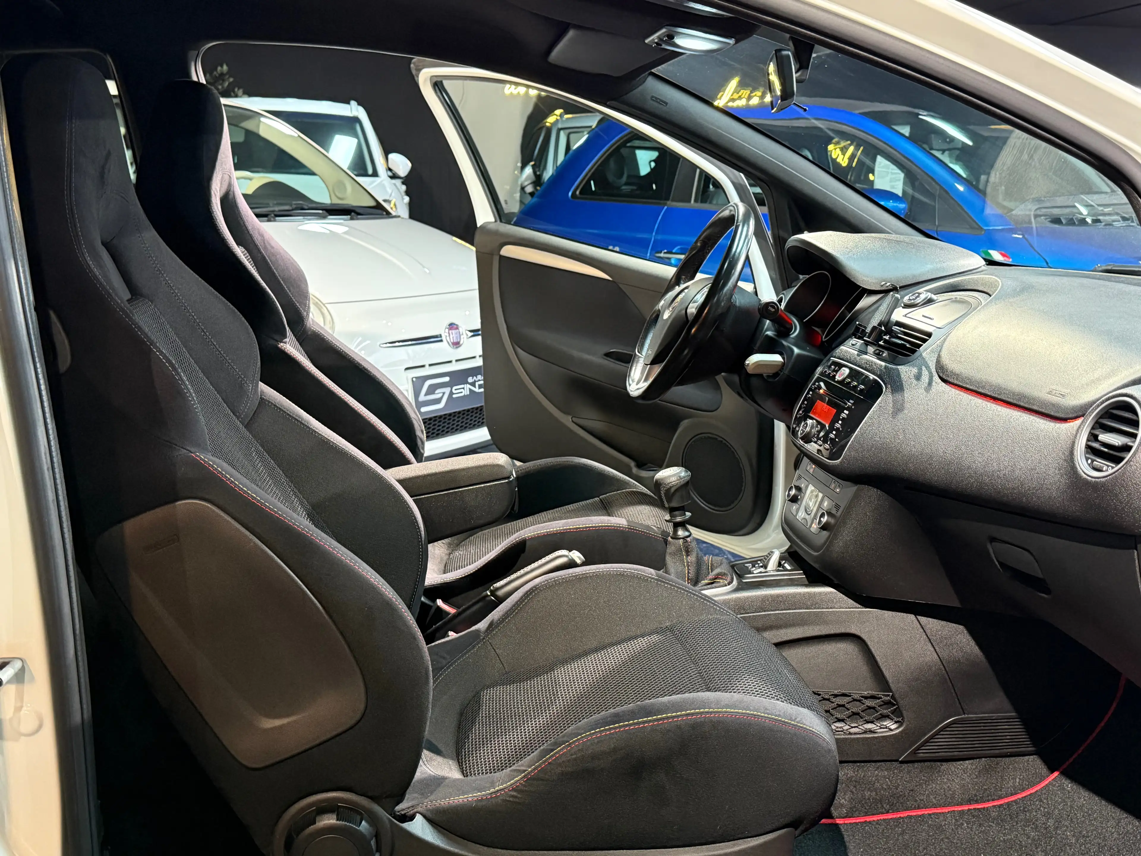 Fiat Punto 1.4i MultiAir Abarth *GARANTIE 1 AN* — photo 8