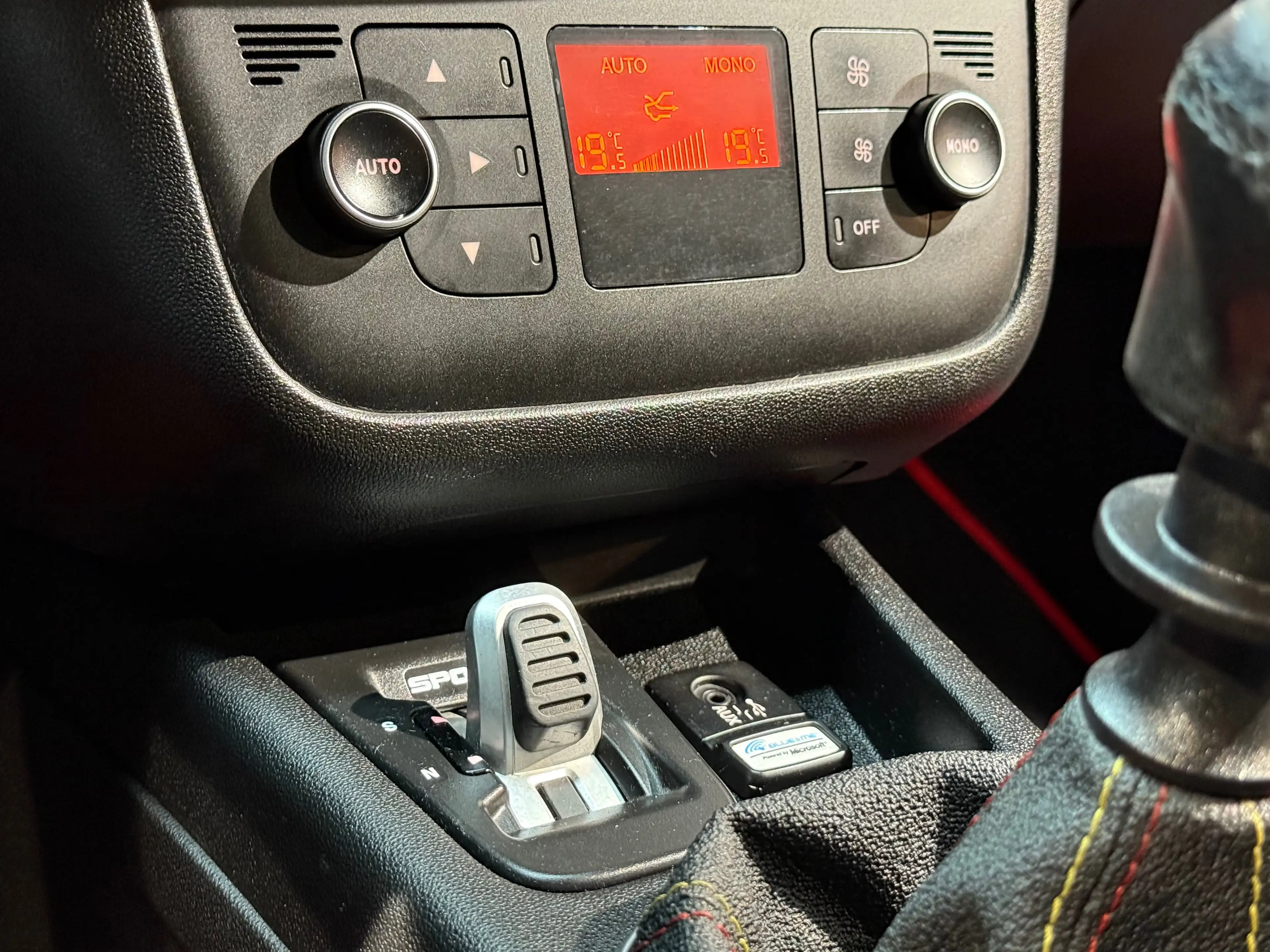 Fiat Punto 1.4i MultiAir Abarth *GARANTIE 1 AN* — photo 12