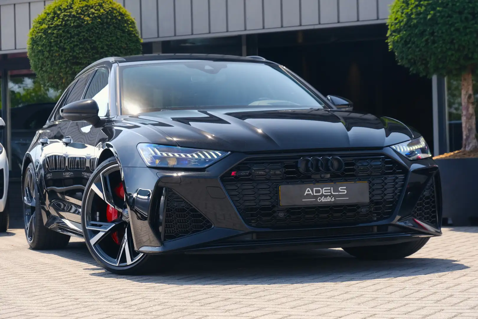 Audi RS6 Avant 4.0 TFSI 600PK Quattro PANO B&O 3D HUD NAPPA Zwart - 1