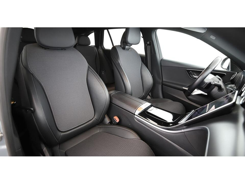 Mercedes-Benz C 220 d Avantgarde Aut LED AHK RADAR LEDER NAVI — photo 14