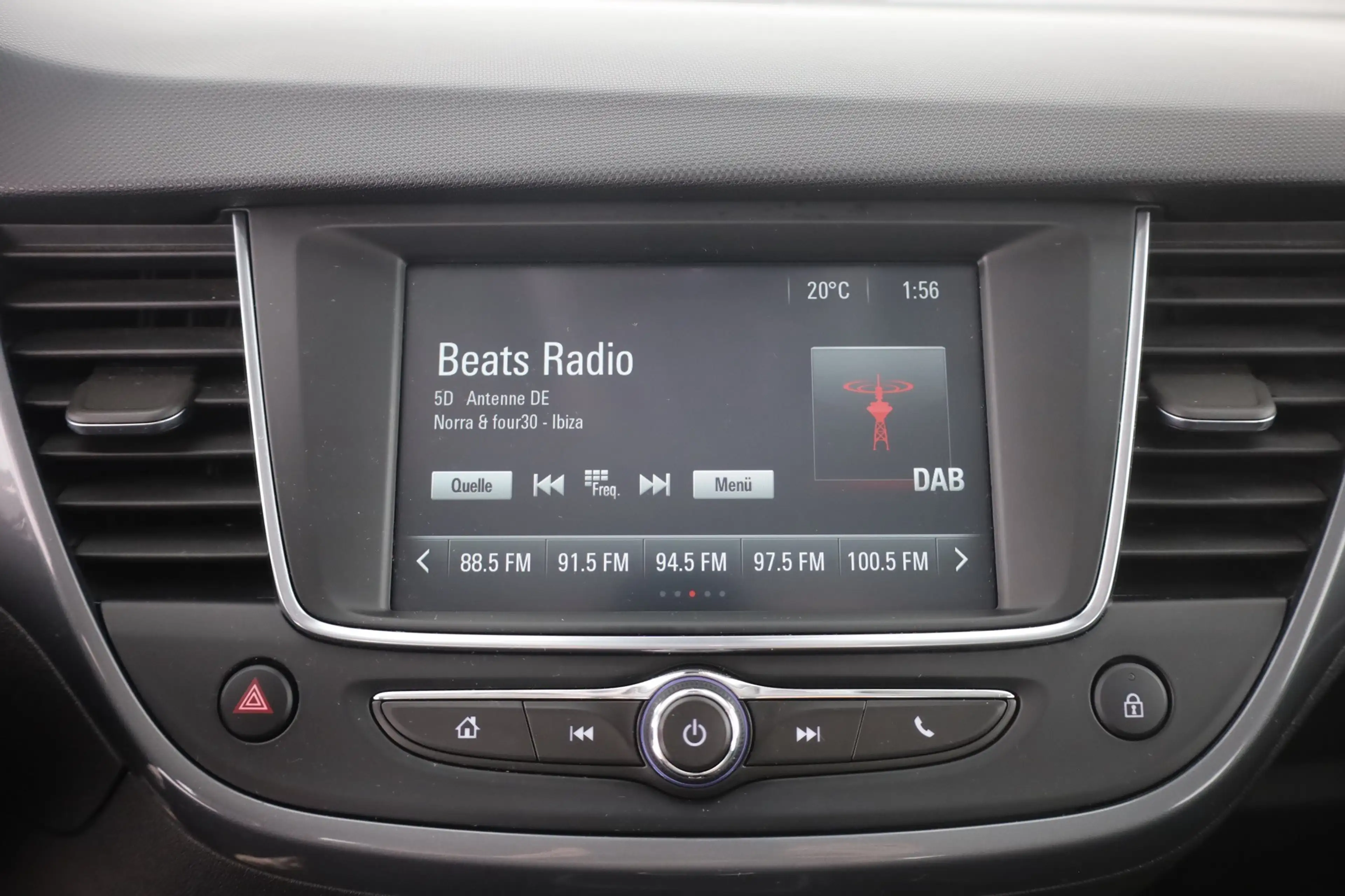 Opel Crossland 1.2 Turbo Elegance LED Sitzheizung DAB — photo 11