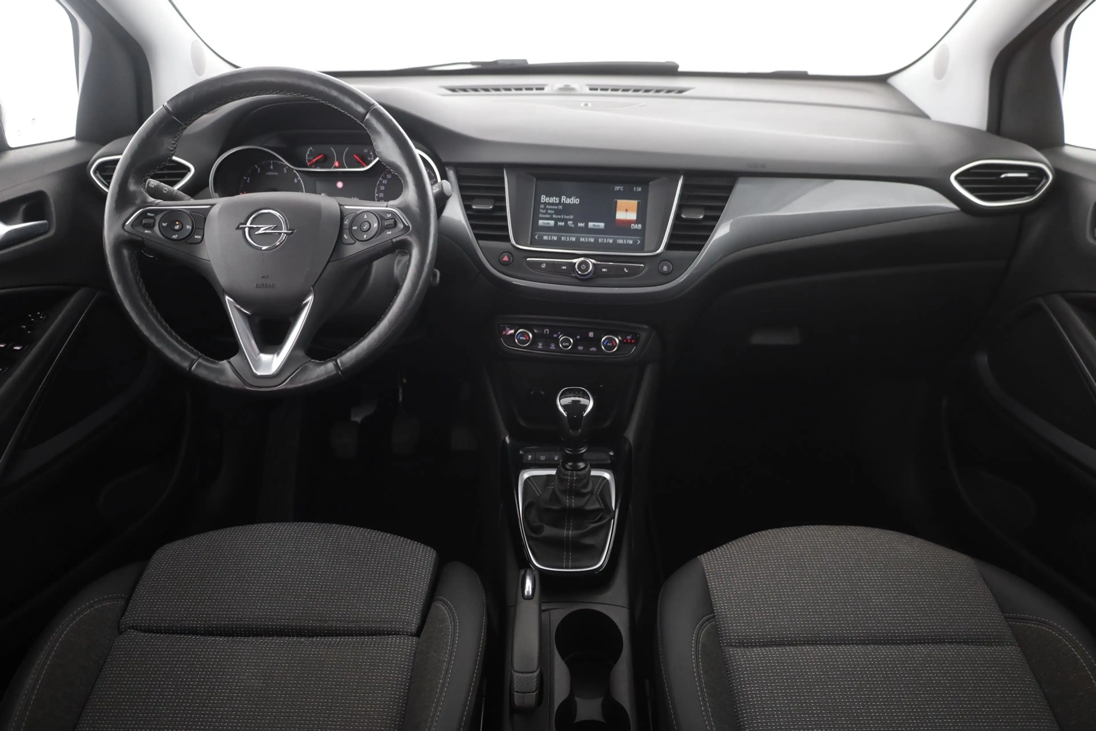 Opel Crossland 1.2 Turbo Elegance LED Sitzheizung DAB — photo 9