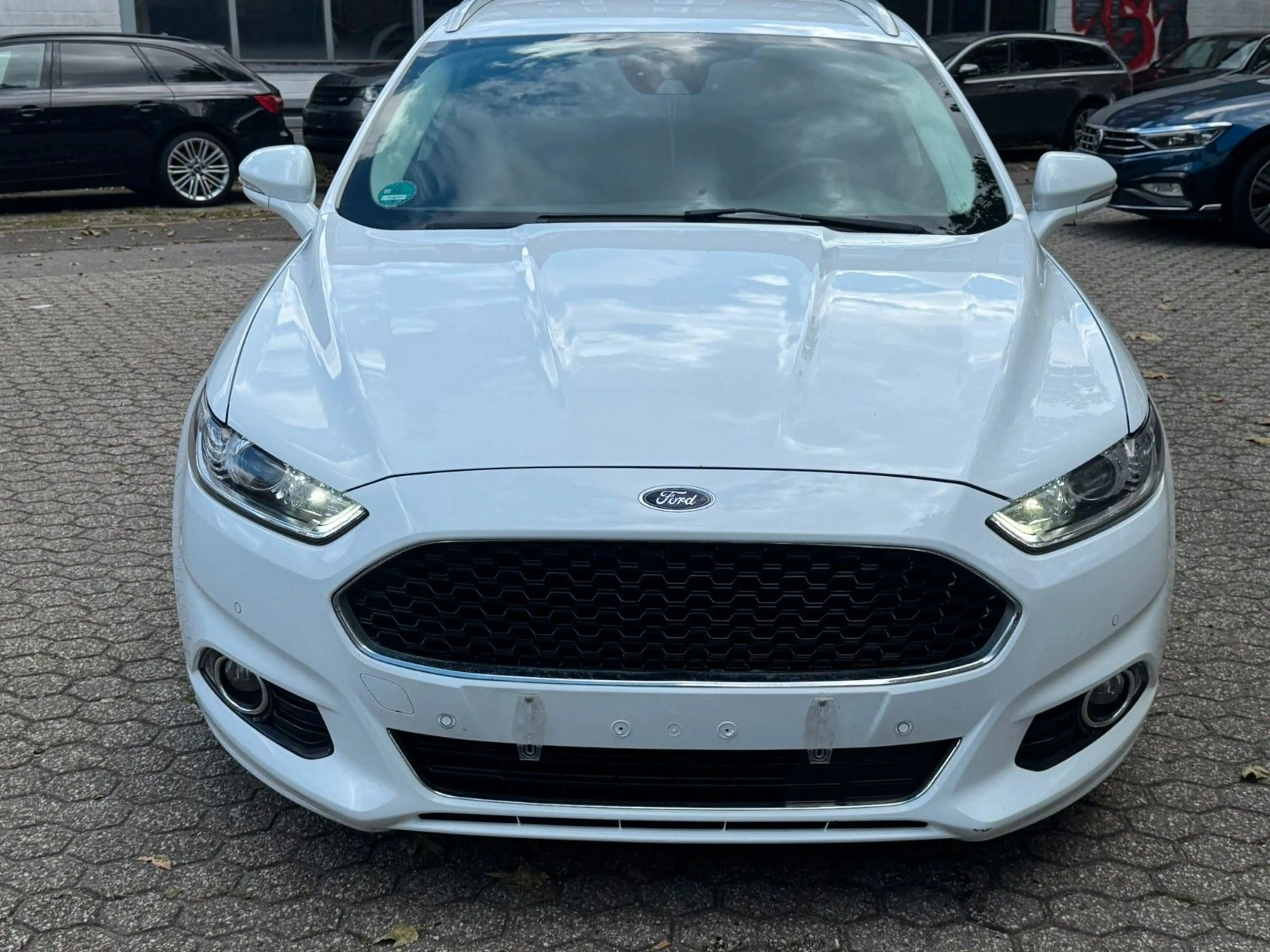 Ford Mondeo Turnier 2.0 TDCi  Titanium Automatik — photo 9