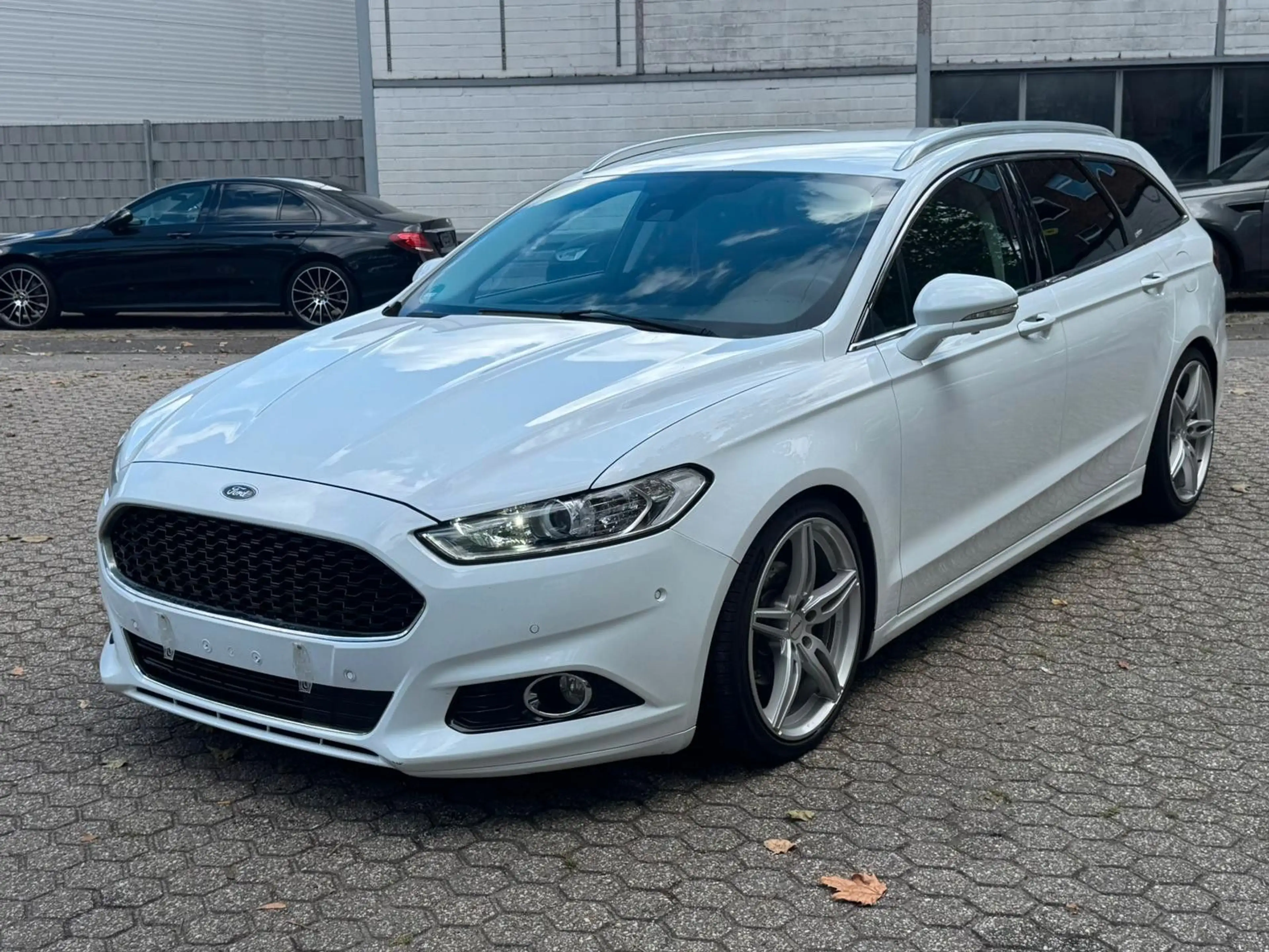 Ford Mondeo Turnier 2.0 TDCi  Titanium Automatik — photo 10