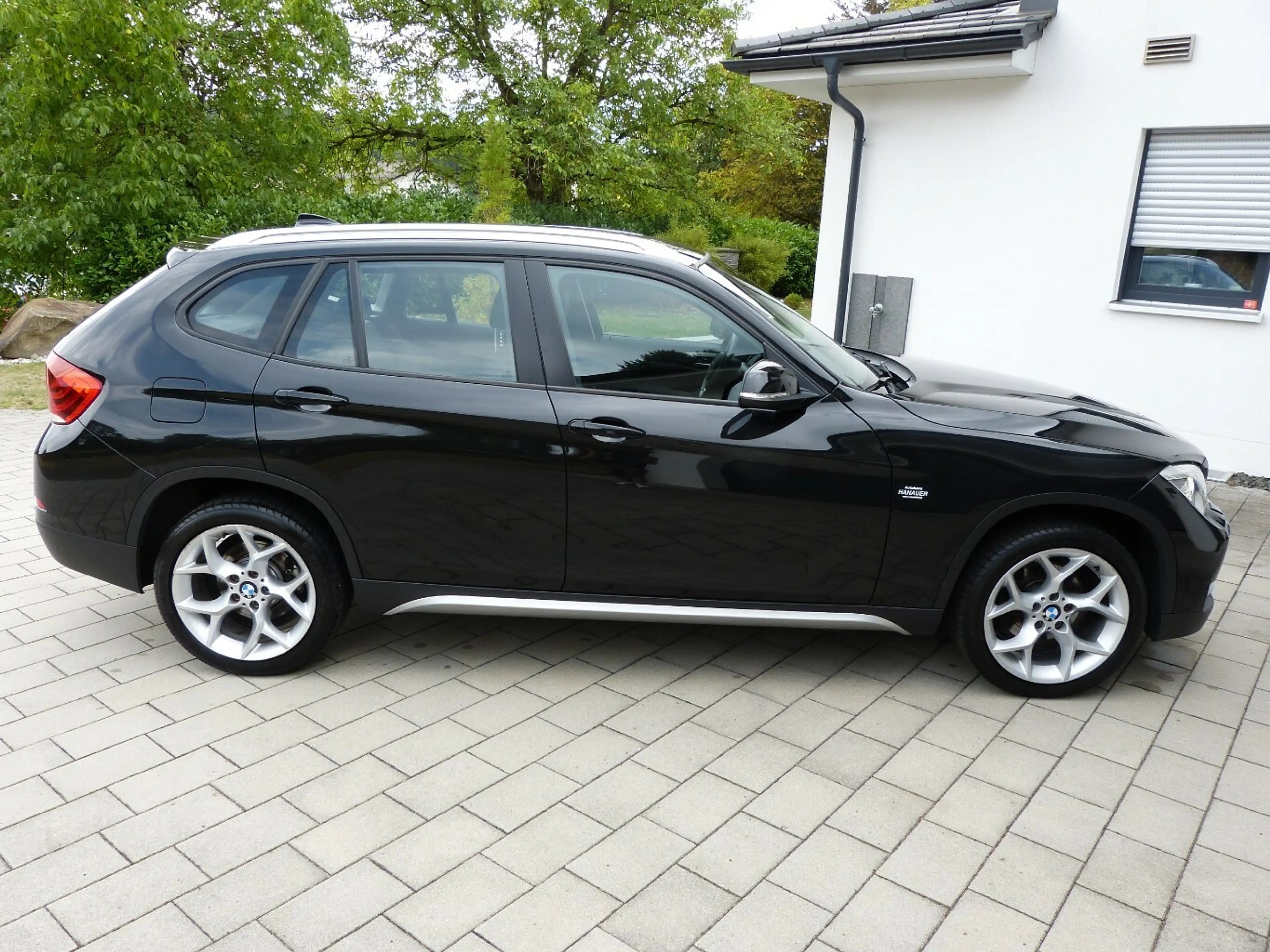 BMW X1 xDrive 18 d xLine [ALLRAD] — photo 5