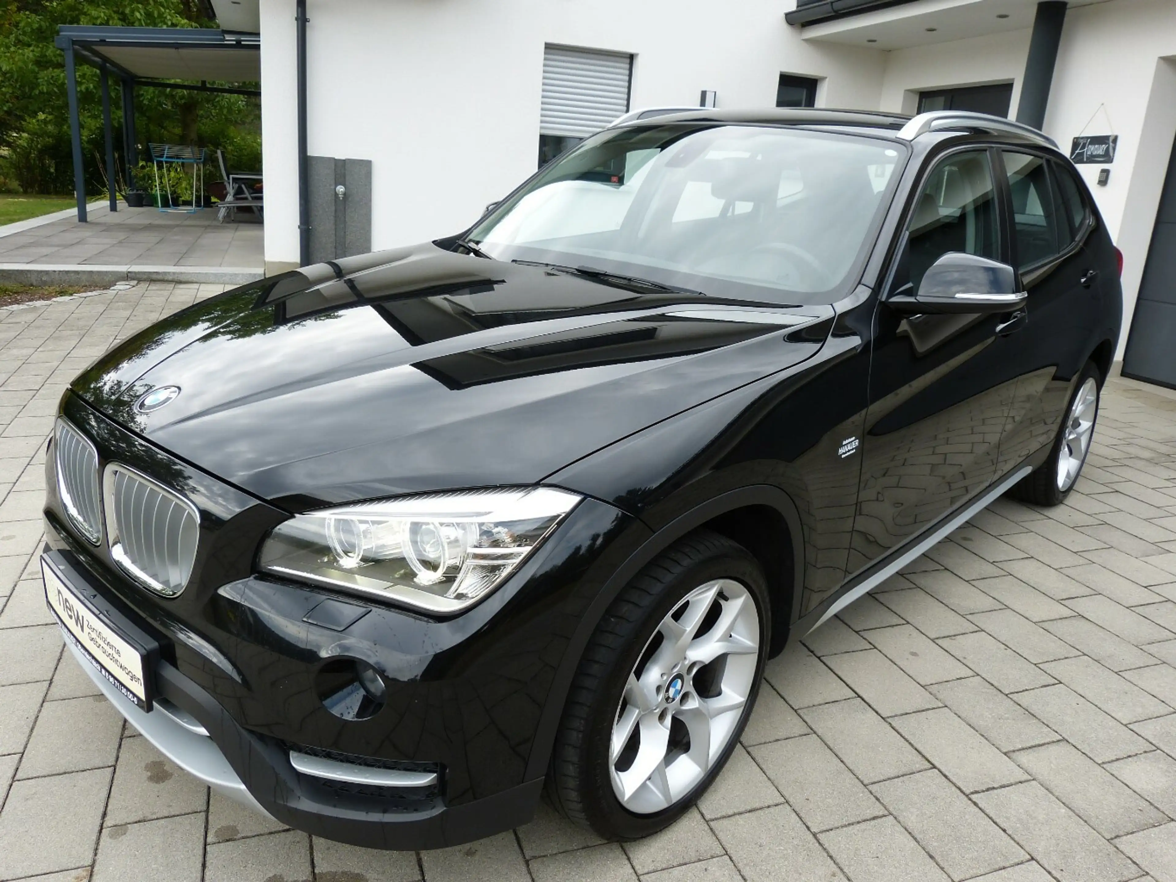 BMW X1 xDrive 18 d xLine [ALLRAD] — photo 2