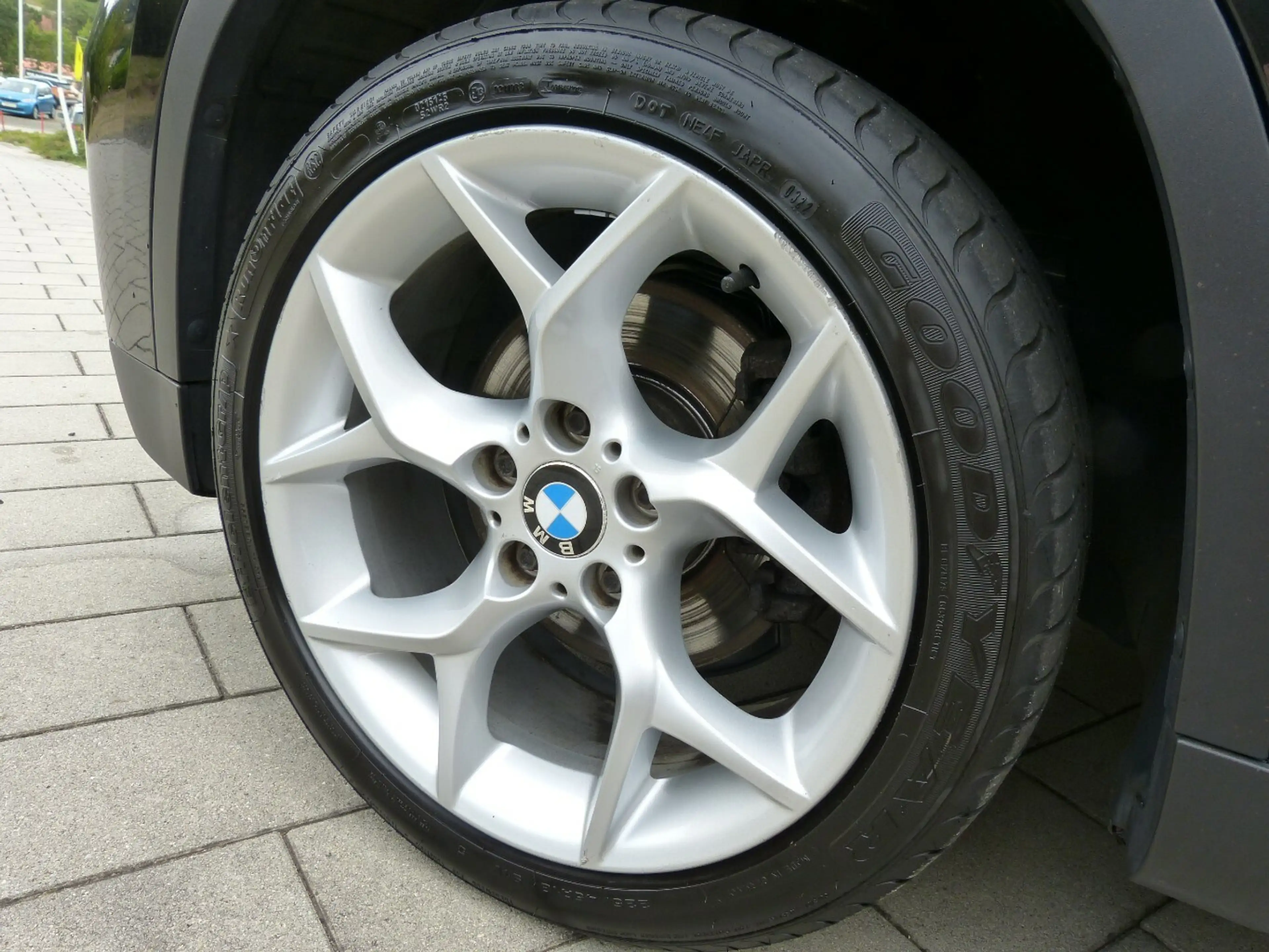 BMW X1 xDrive 18 d xLine [ALLRAD] — photo 8
