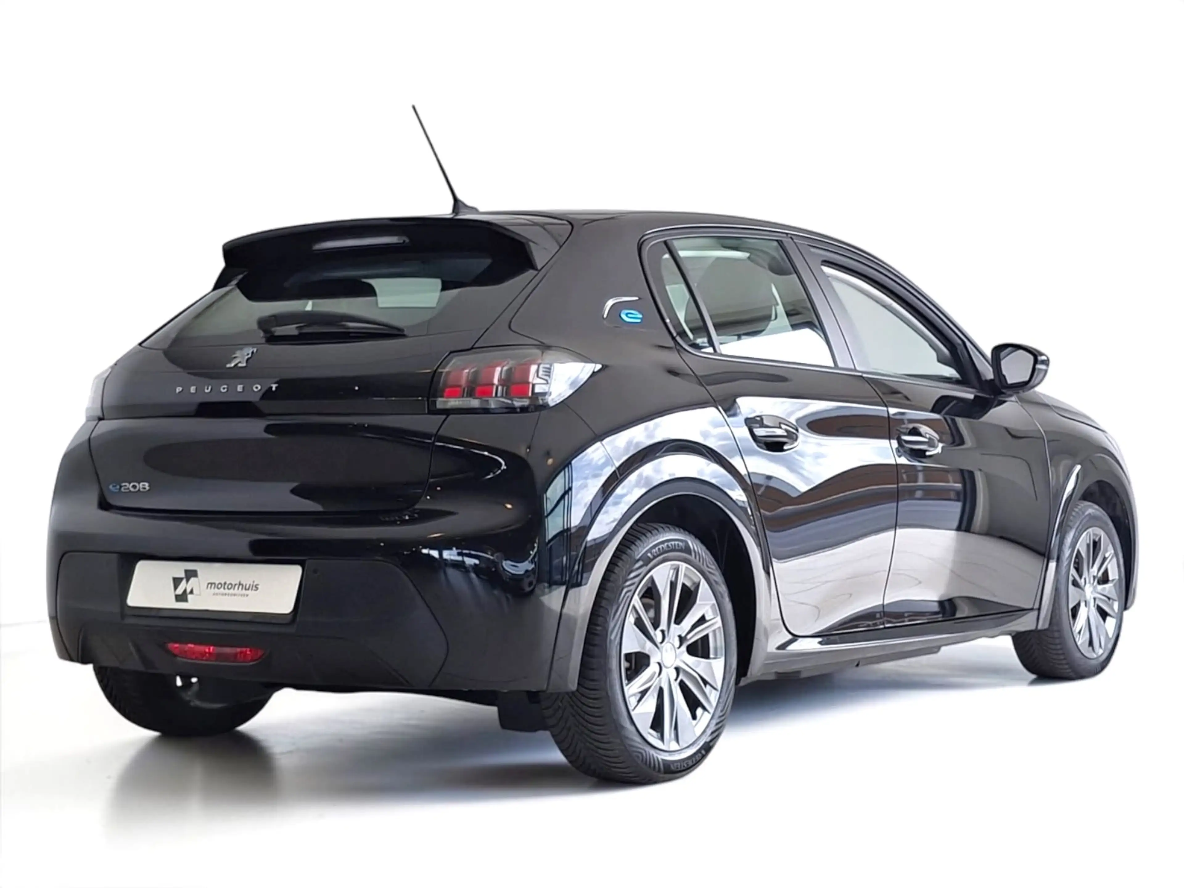 Peugeot e-208 EV Active Pack 50 kWh SOH 92,6% PDC CARPLAY ECC — photo 3