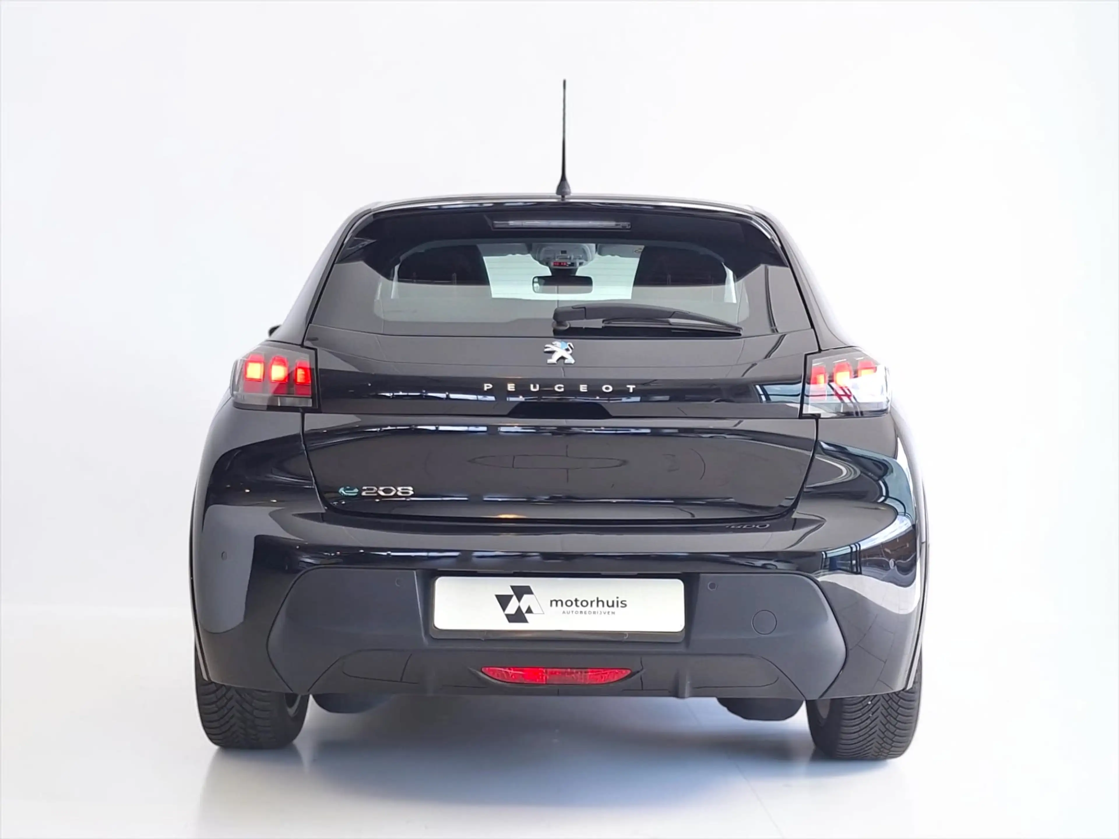 Peugeot e-208 EV Active Pack 50 kWh SOH 92,6% PDC CARPLAY ECC — photo 13