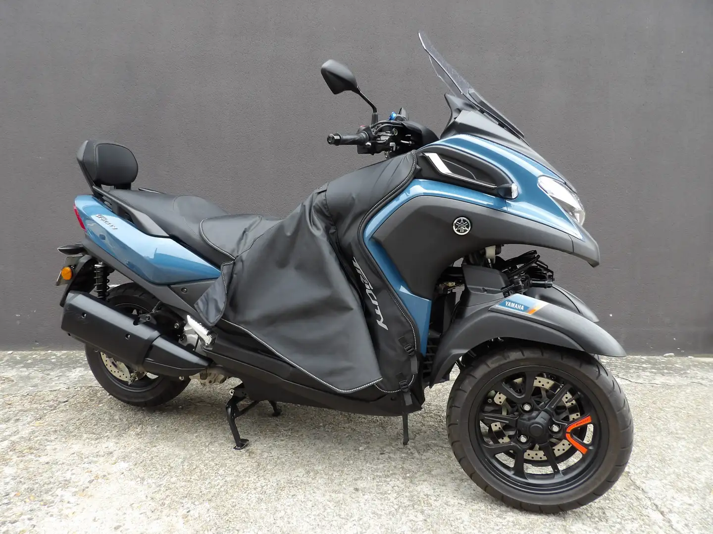 Yamaha TriCity Bleu - 2
