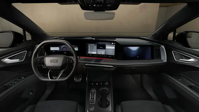 Audi E-Tron view 8