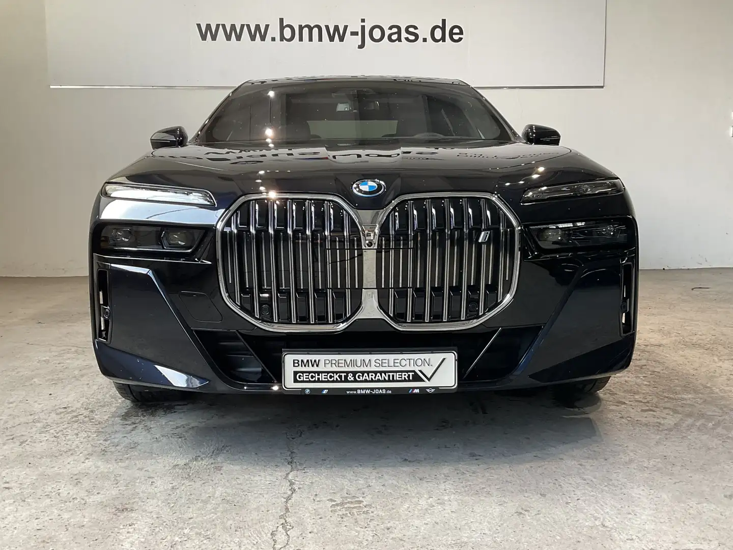 BMW i7 xDrive60 Limousine M Sportpaket B&W Surround Schwarz - 2