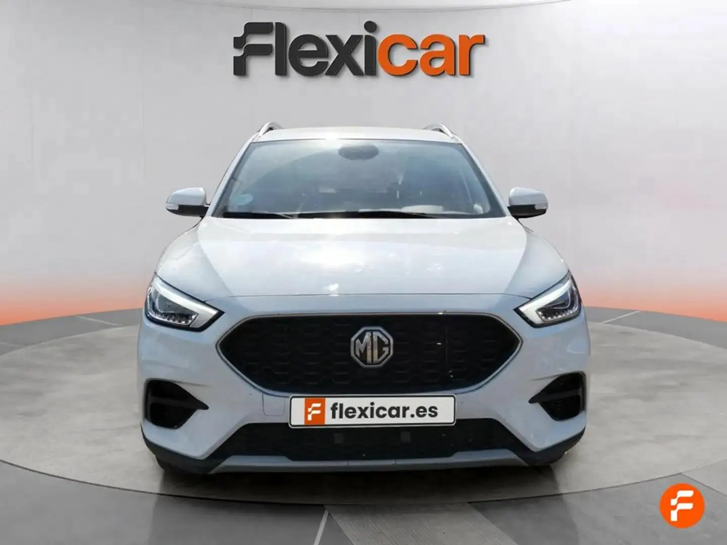 MG ZS 1.5 Comfort Blanco - 2