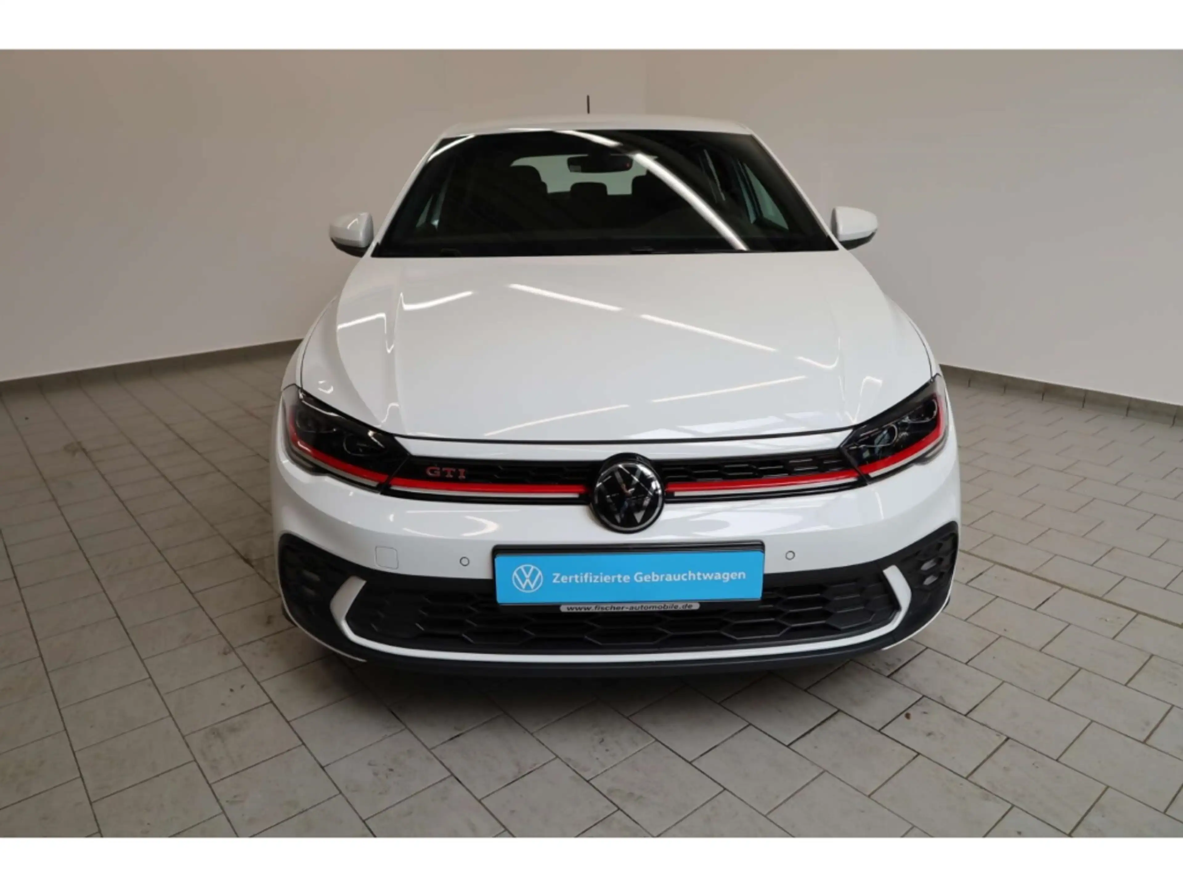 Volkswagen Polo GTI 2.0 TSI — photo 3