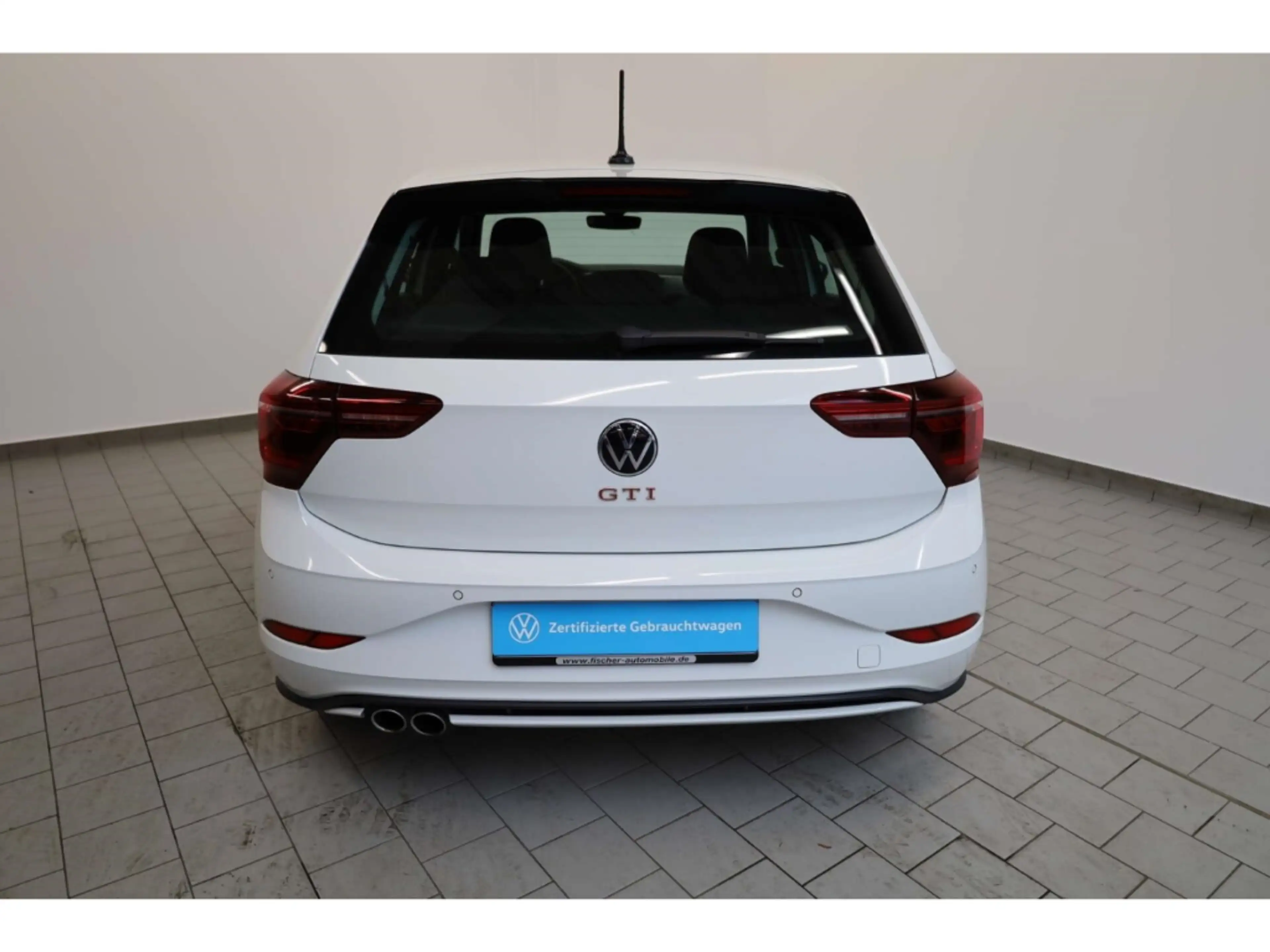 Volkswagen Polo GTI 2.0 TSI — photo 5