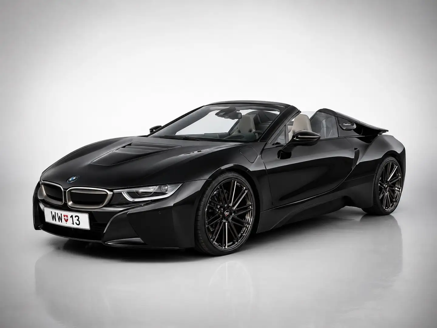 BMW i8 Roadster - 1