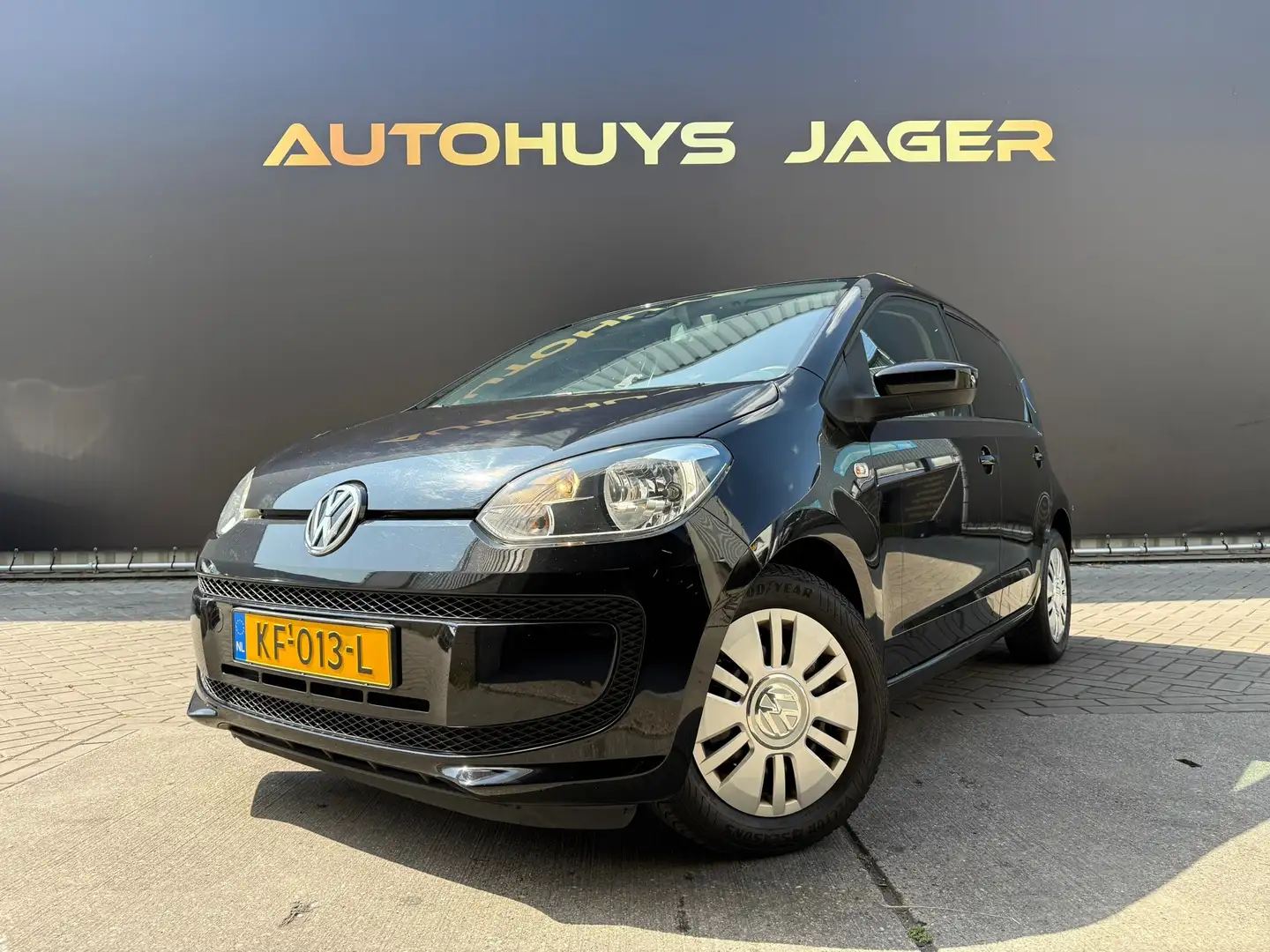 Volkswagen up! 1.0 move up! BlueMotion Schwarz - 1