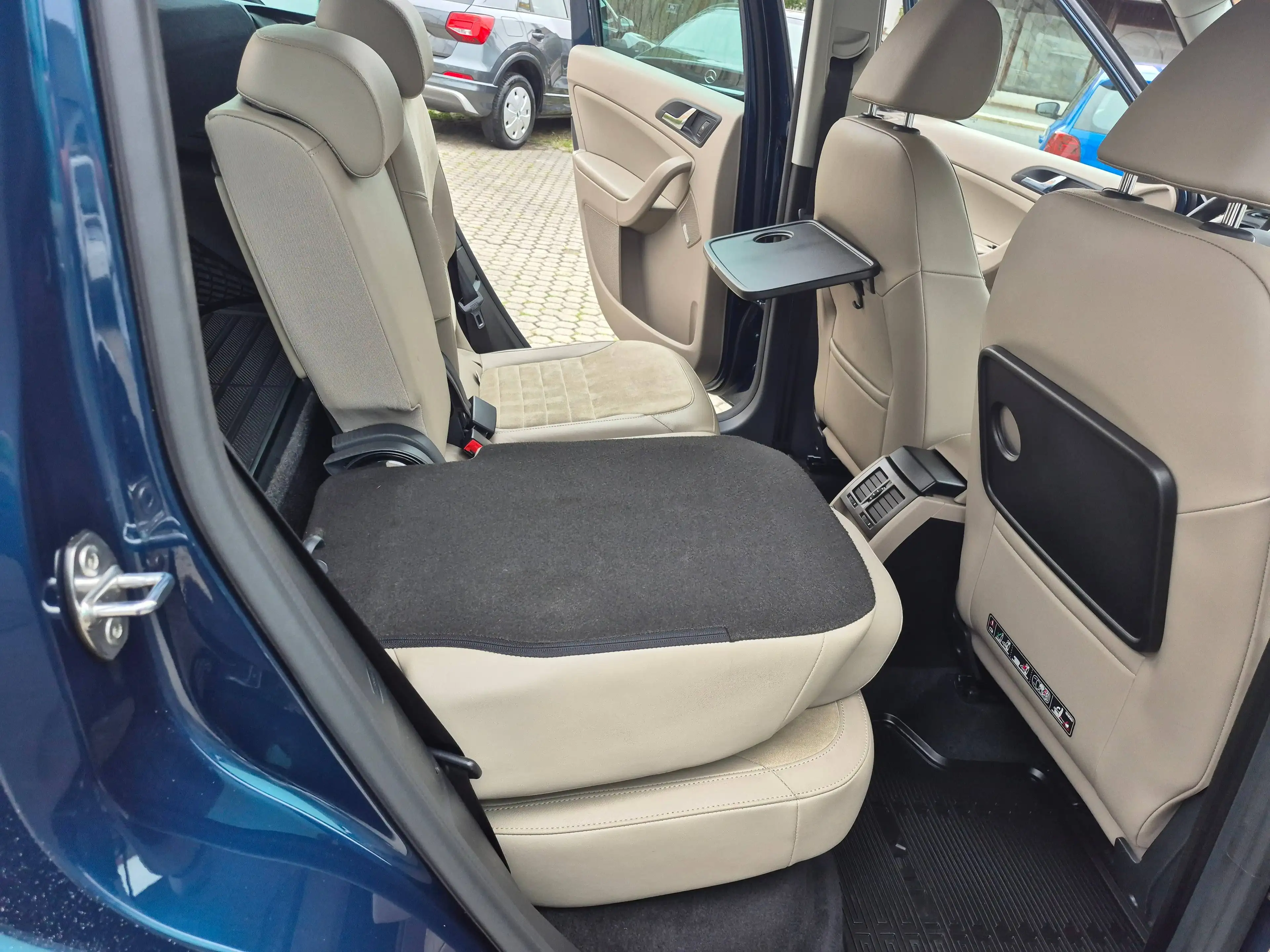 Skoda Yeti 2.0 TDI Elegance  4x4 — photo 13