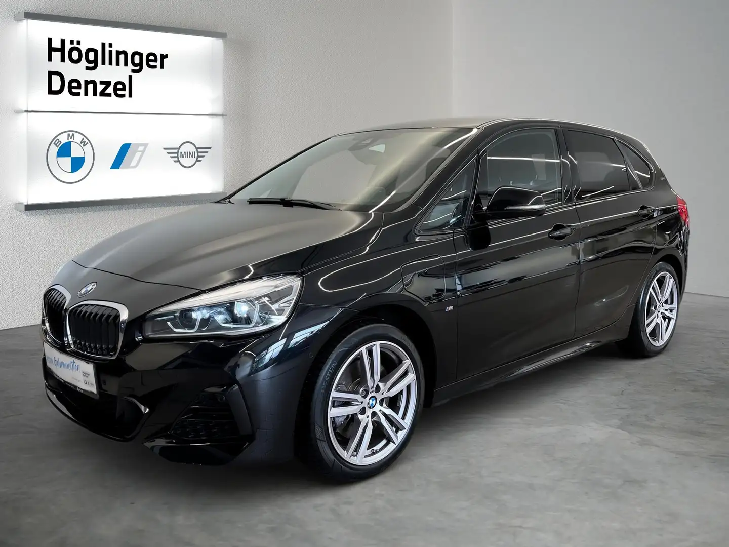 BMW 225 xe Schwarz - 2