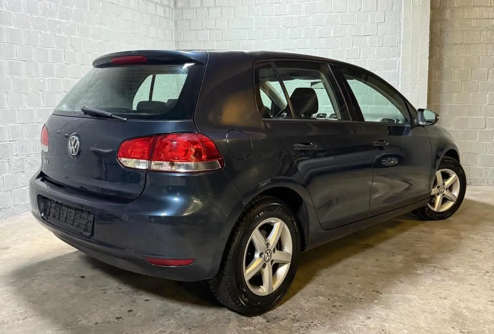 Volkswagen Golf 1.2 TSI Trendline Blue - 2