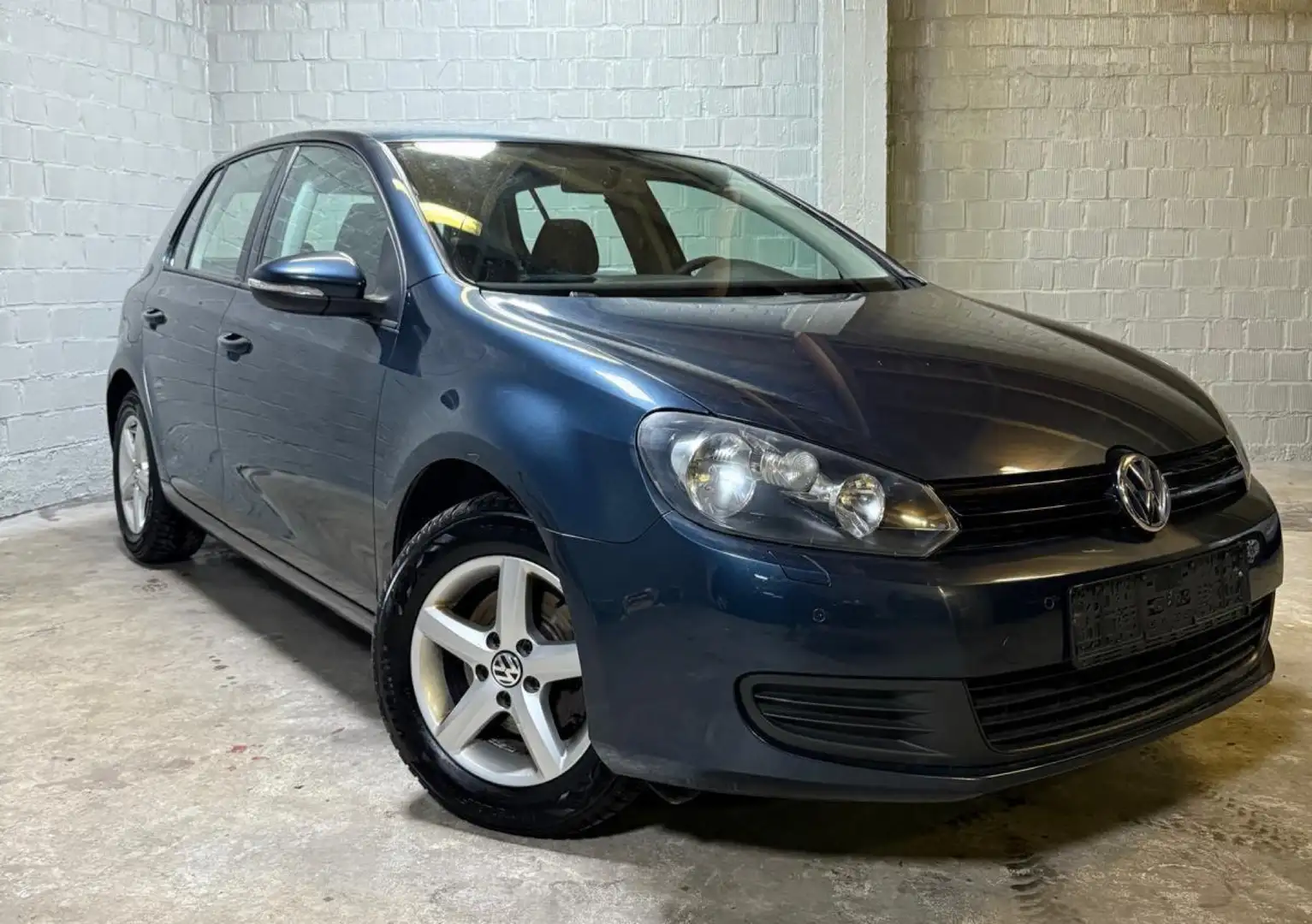 Volkswagen Golf 1.2 TSI Trendline Blue - 1