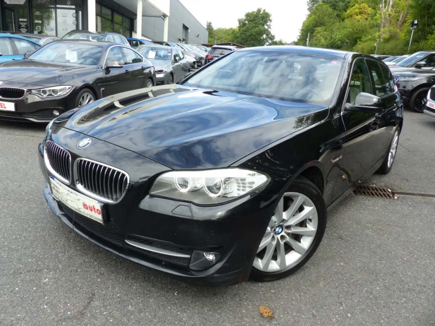 BMW 525 (F11) 525DA XDRIVE 218CH LUXE Schwarz - 1