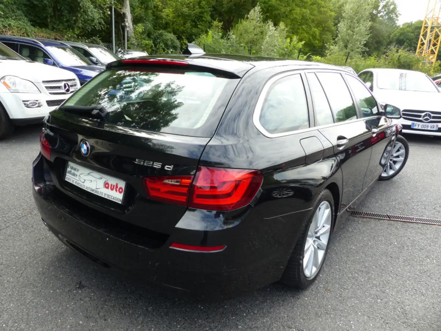 BMW 525 (F11) 525DA XDRIVE 218CH LUXE Schwarz - 2