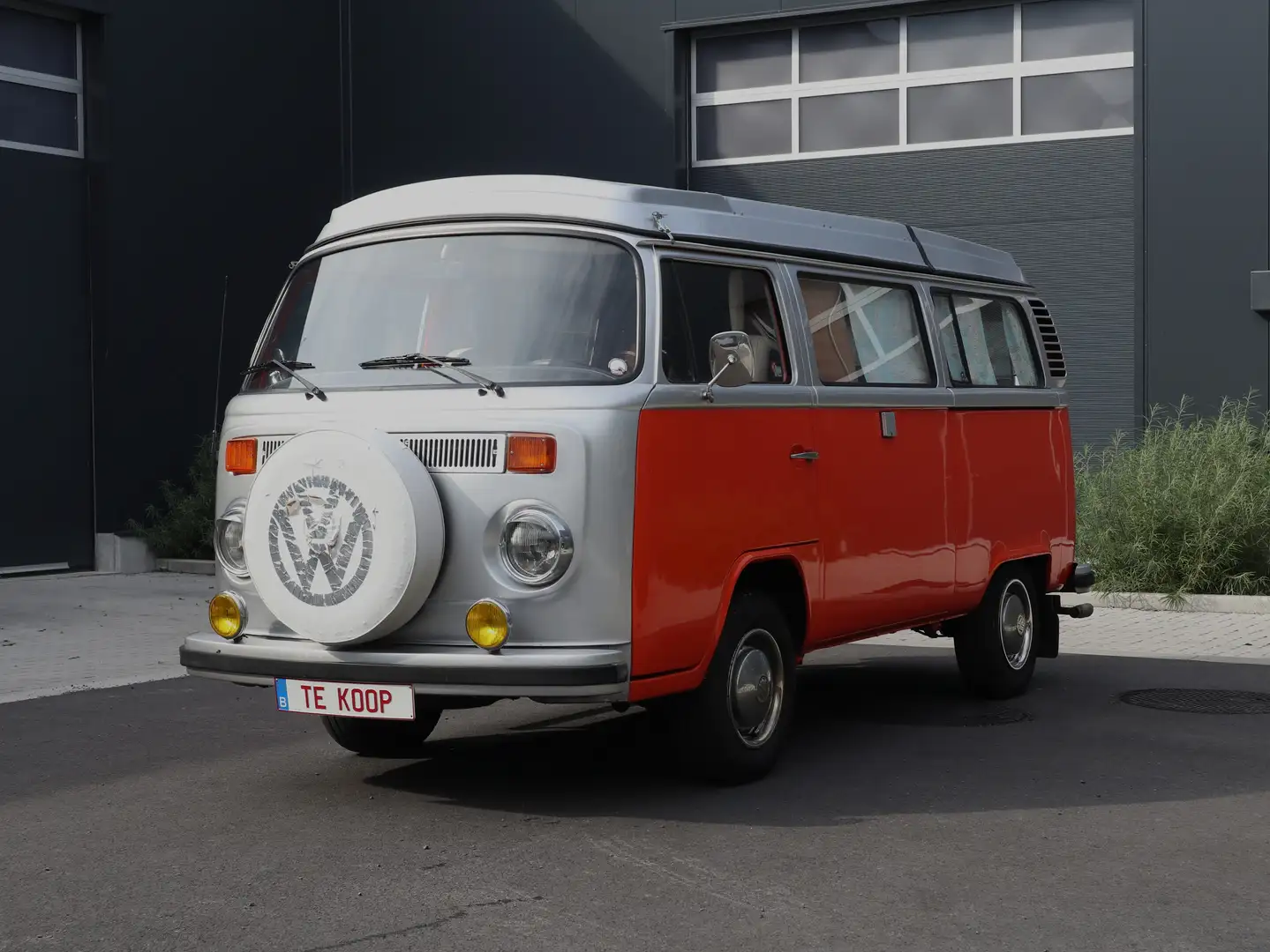 Volkswagen T2 Naranja - 2