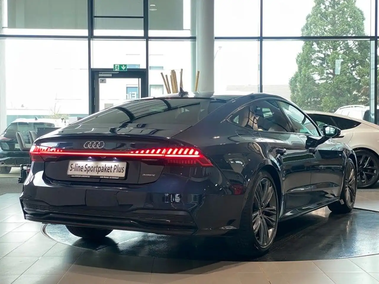 Audi A7 quattro S-line+ ViCo Laser Pano HUD AHK ACC 6