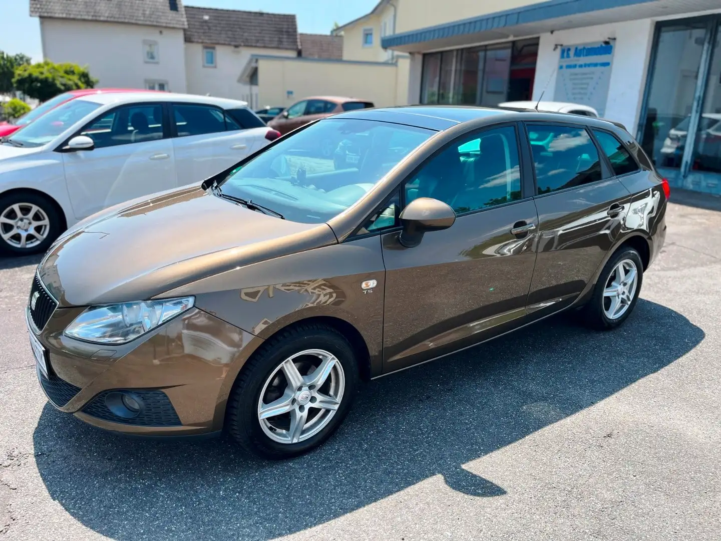 SEAT Ibiza ST Style*Leder*Pano*Klimaut.*Aut*SHZ*gepfl Braun - 1