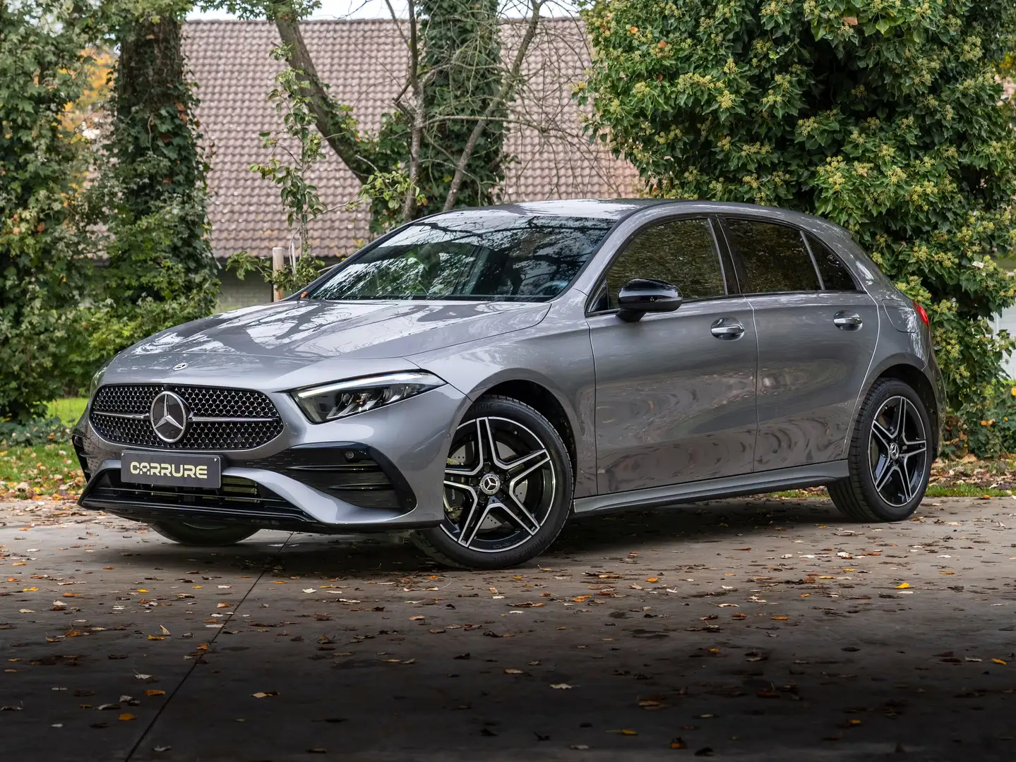 Mercedes-Benz A 250 A 250 e 8G-DCT AMG Line*NIGHT*KEYLESS*CARPLAY*BTW* Grijs - 1