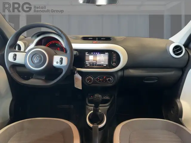Renault Twingo view 10
