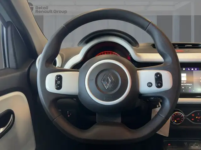 Renault Twingo view 11