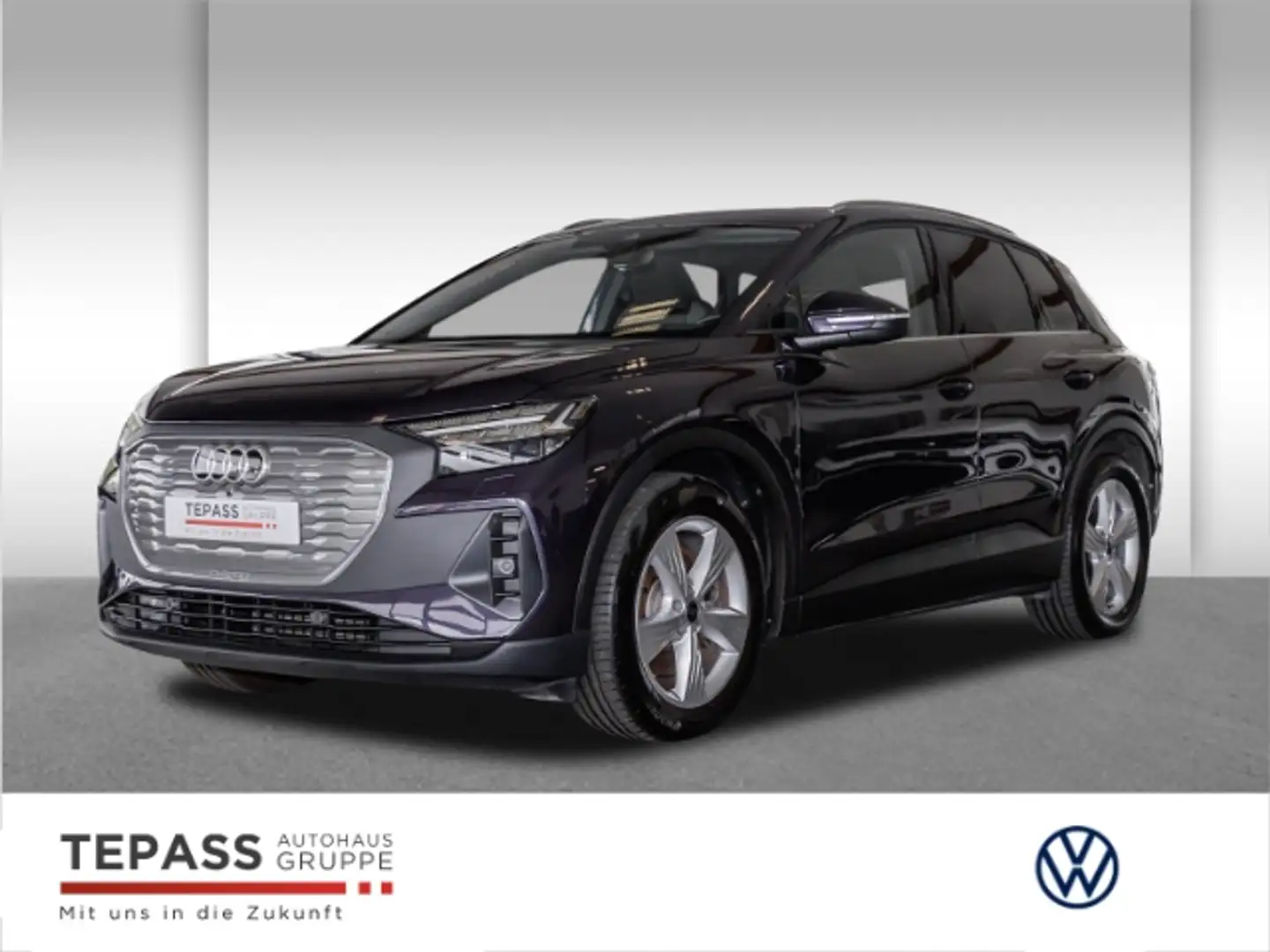 Audi Q4 e-tron 45 quattro MARTIX NAVI ACC PANO Violet - 1