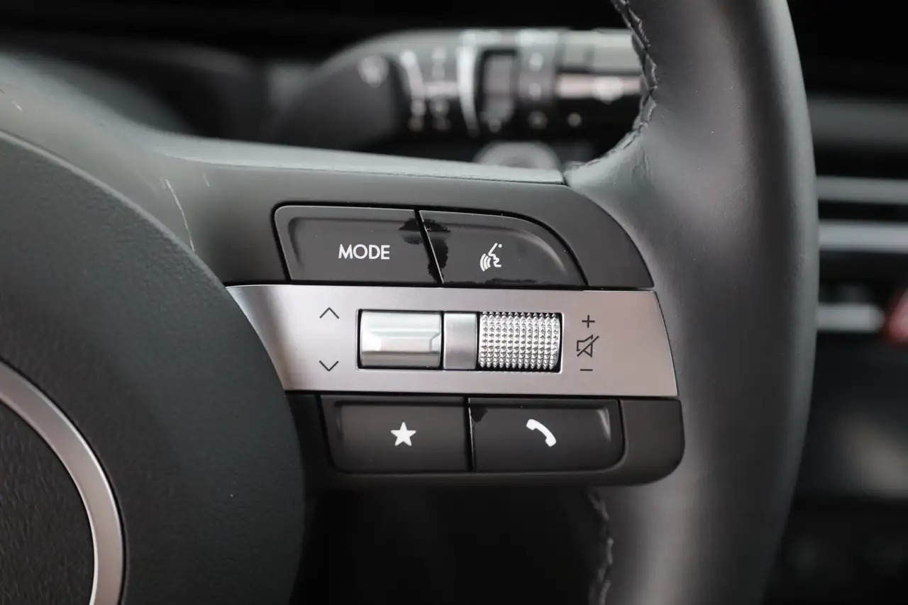 Hyundai TUCSON 1.6 T-GDI Aut. LED Navi Kamera, миниатюра 17