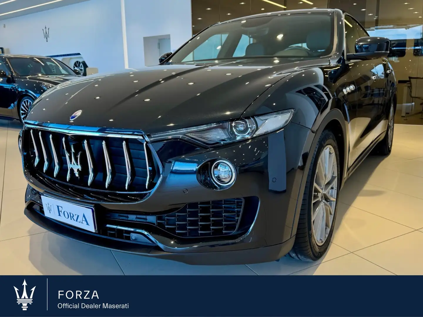 Maserati Levante 3.0 V6 275cv, C.20" , Sedili risc. , Kick sensor Nero - 1