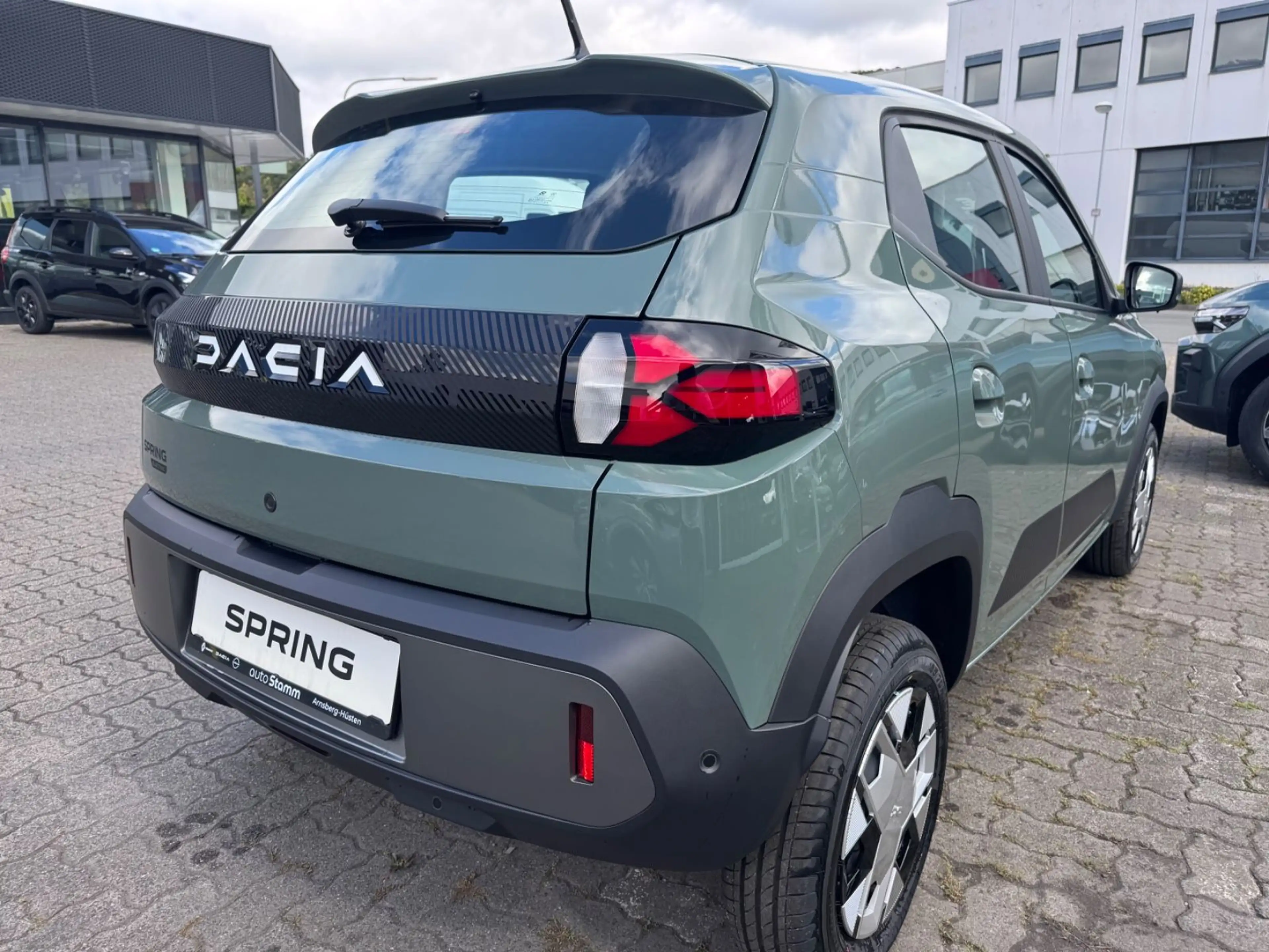 Dacia Spring Electric Expression — photo 12